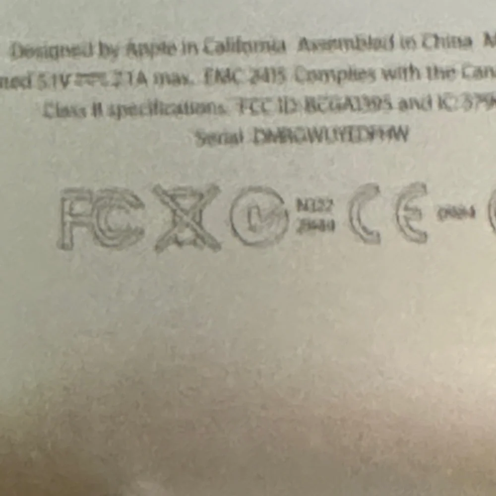 IPAD 2 WIFI with Red Case
